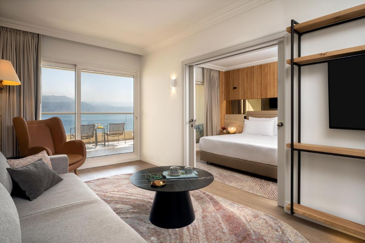 Aria Hotel Eilat Buitenkant foto Suite
