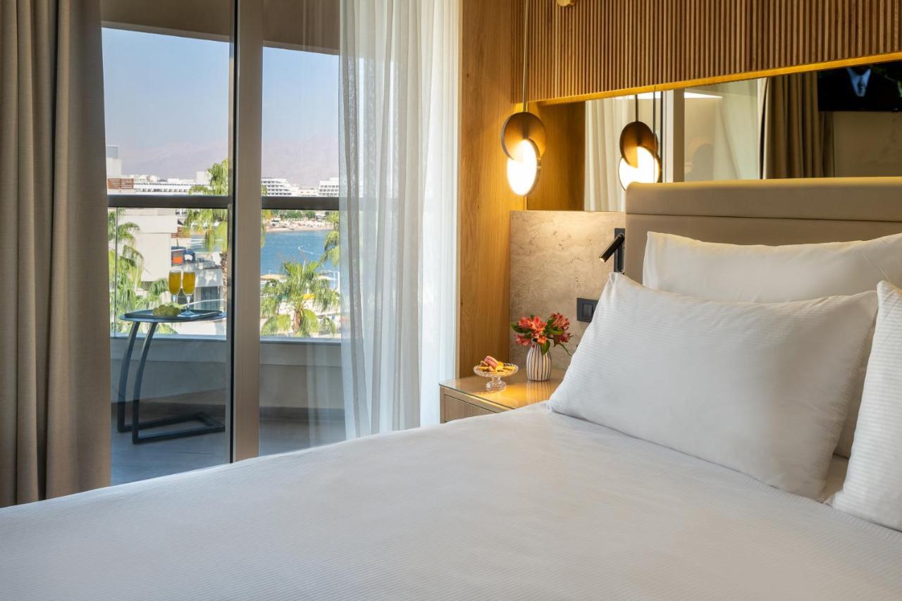 Aria Hotel Eilat Buitenkant foto Deluxe room