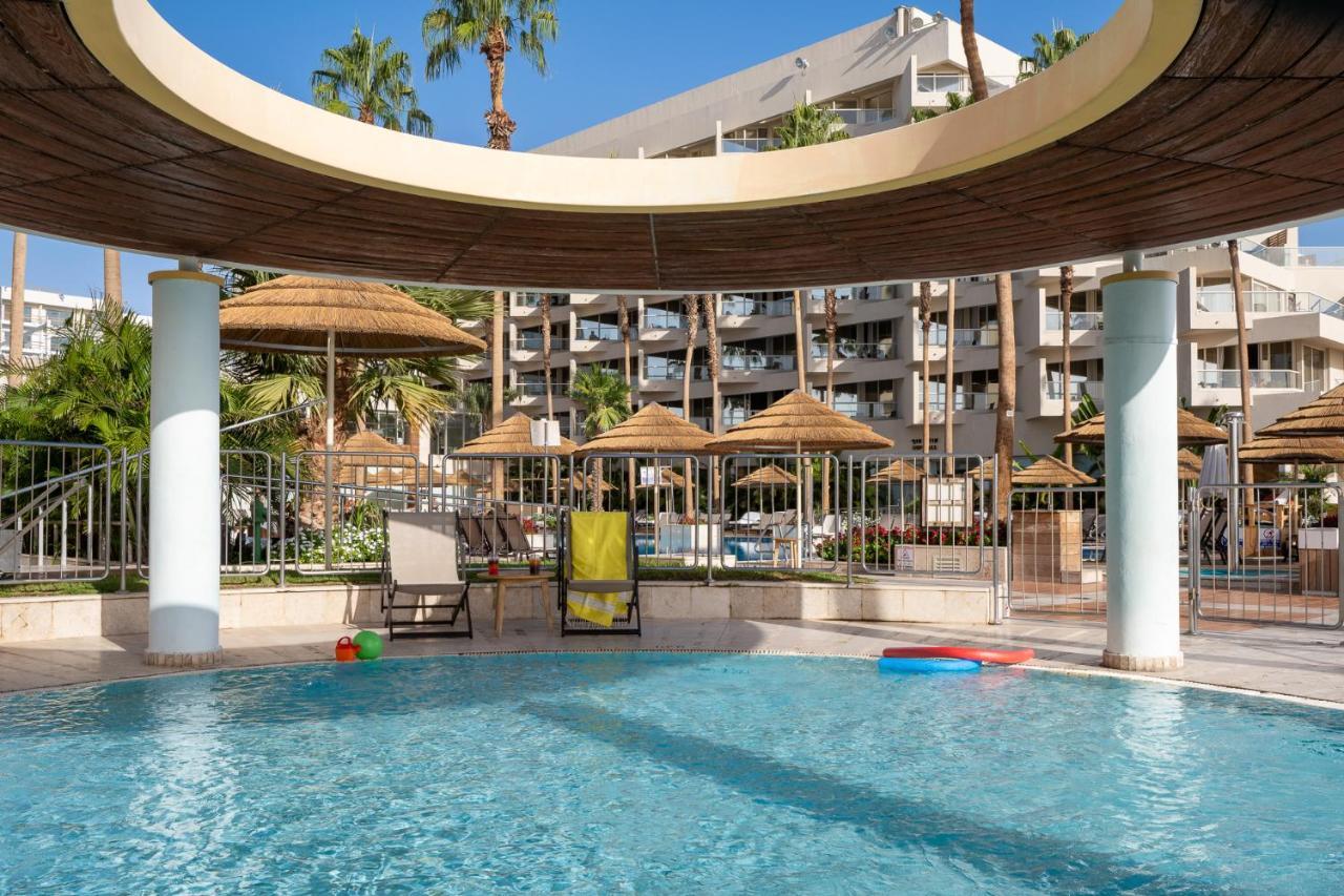 Aria Hotel Eilat Buitenkant foto The pool at the Hilton Anatole