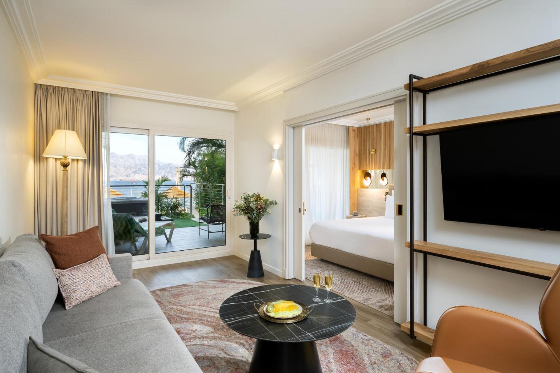 Aria Hotel Eilat Buitenkant foto A suite at the hotel