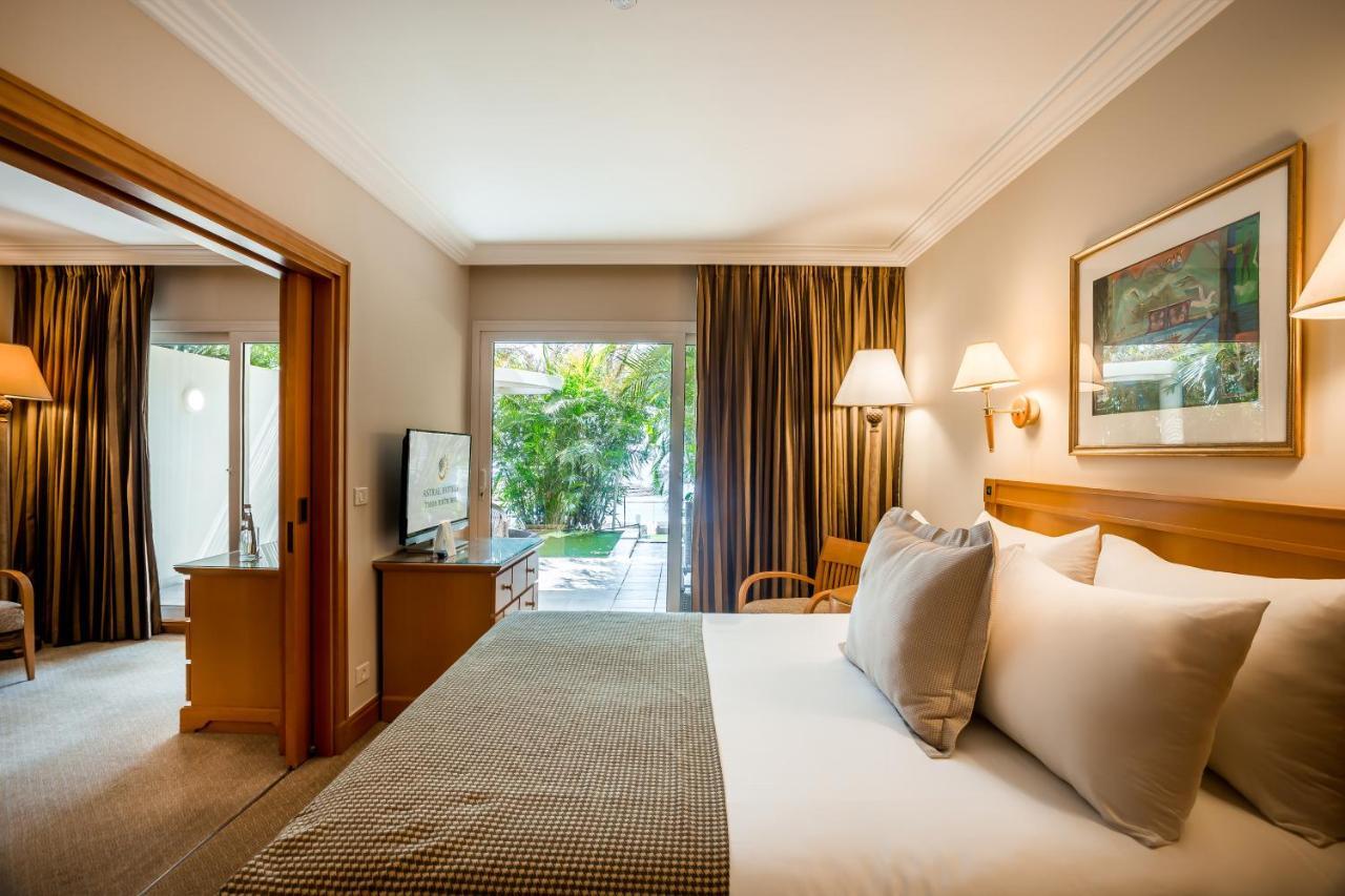 Aria Hotel Eilat Buitenkant foto A room at the hotel